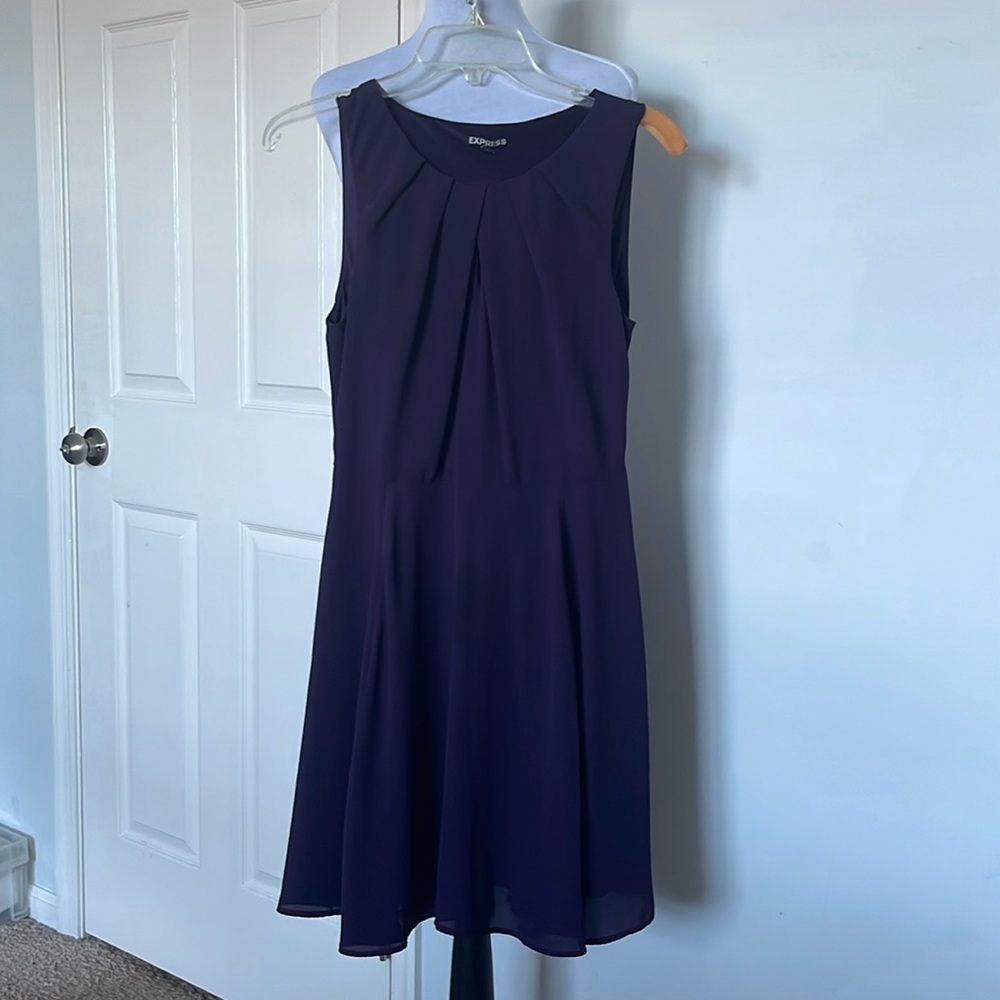 Express Woman’s dress